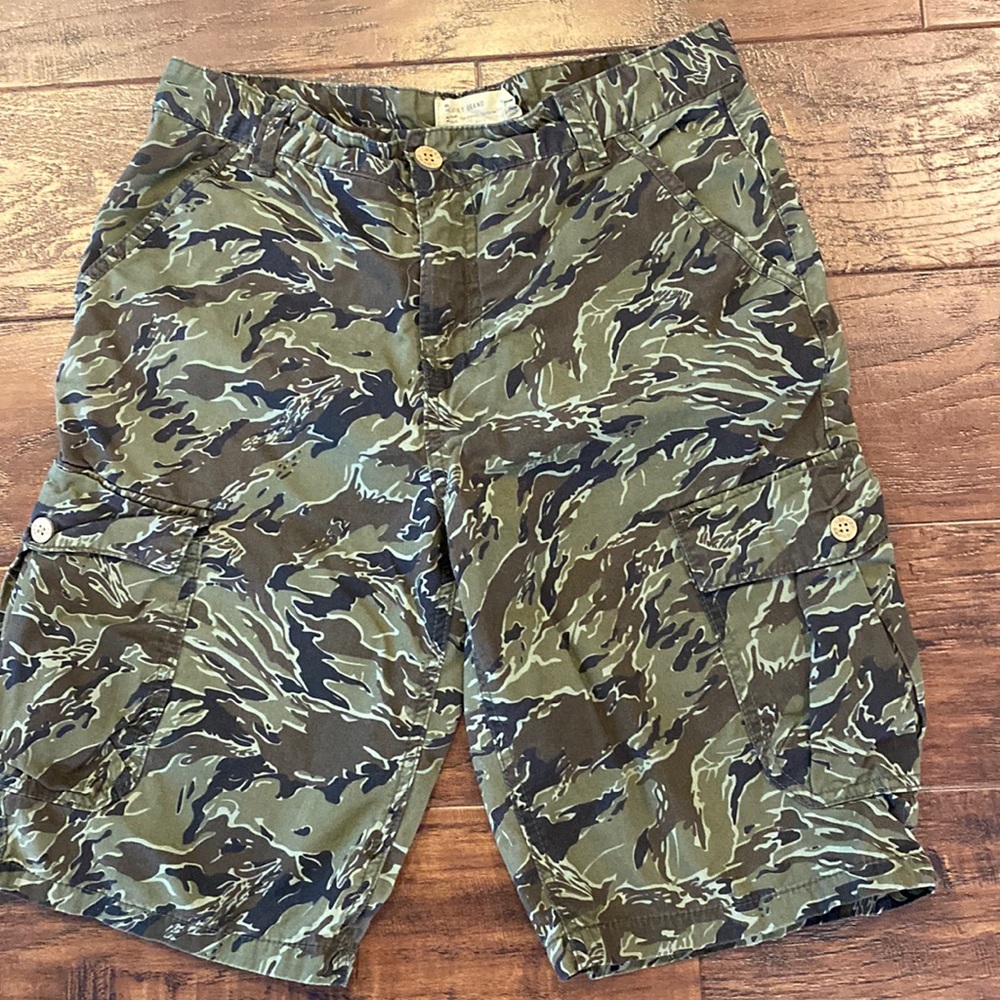 LUCKY Brand Green Camouflage Cargo shorts Boys Size 16